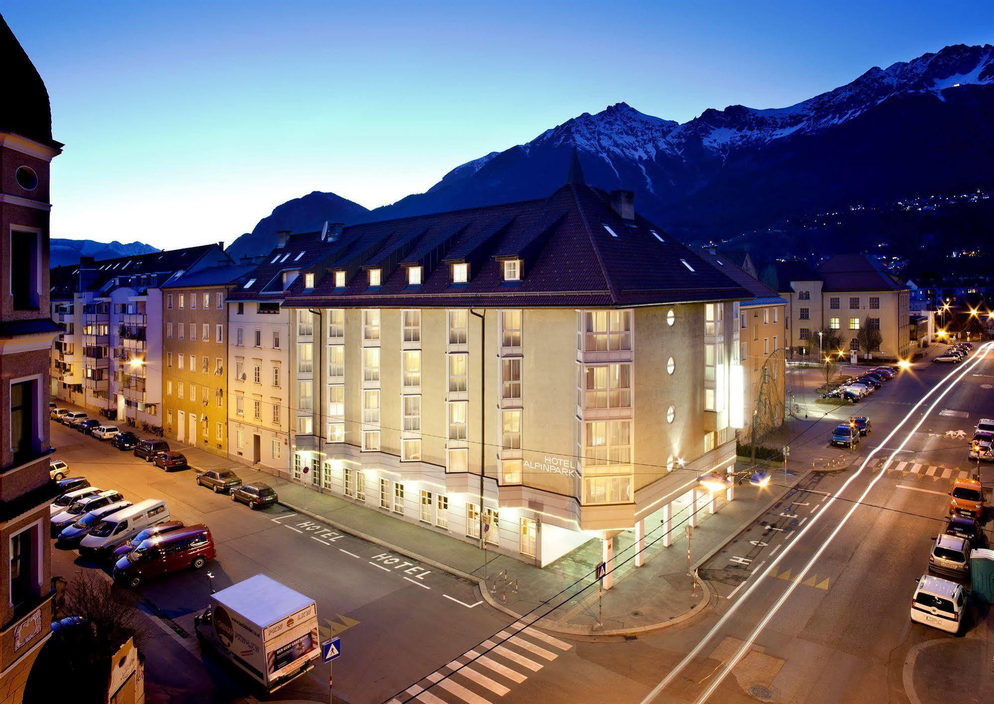 Hotel Alpinpark Innsbruck Exterior photo